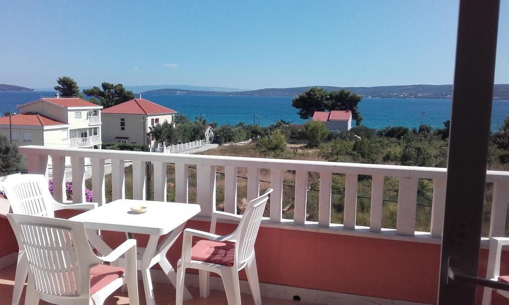 Apartments Natali Kaštela Екстериор снимка