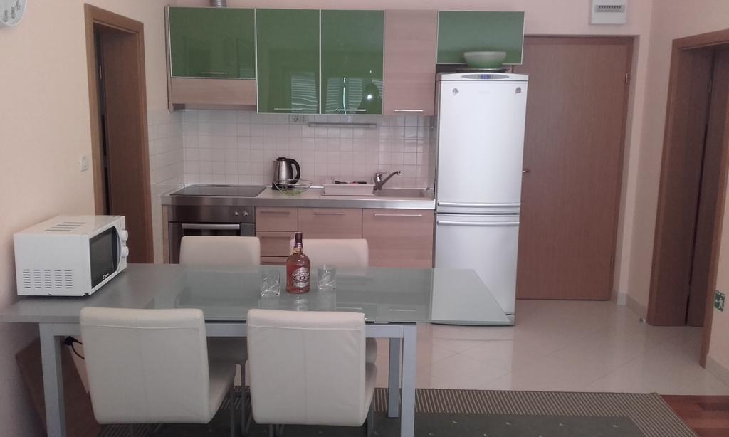 Apartments Natali Kaštela Екстериор снимка