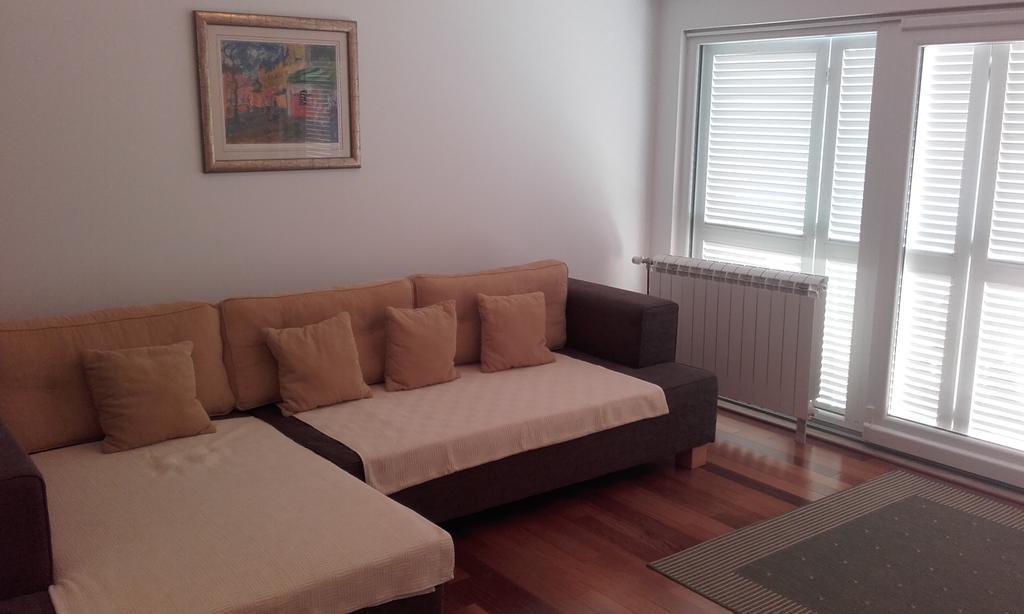 Apartments Natali Kaštela Екстериор снимка