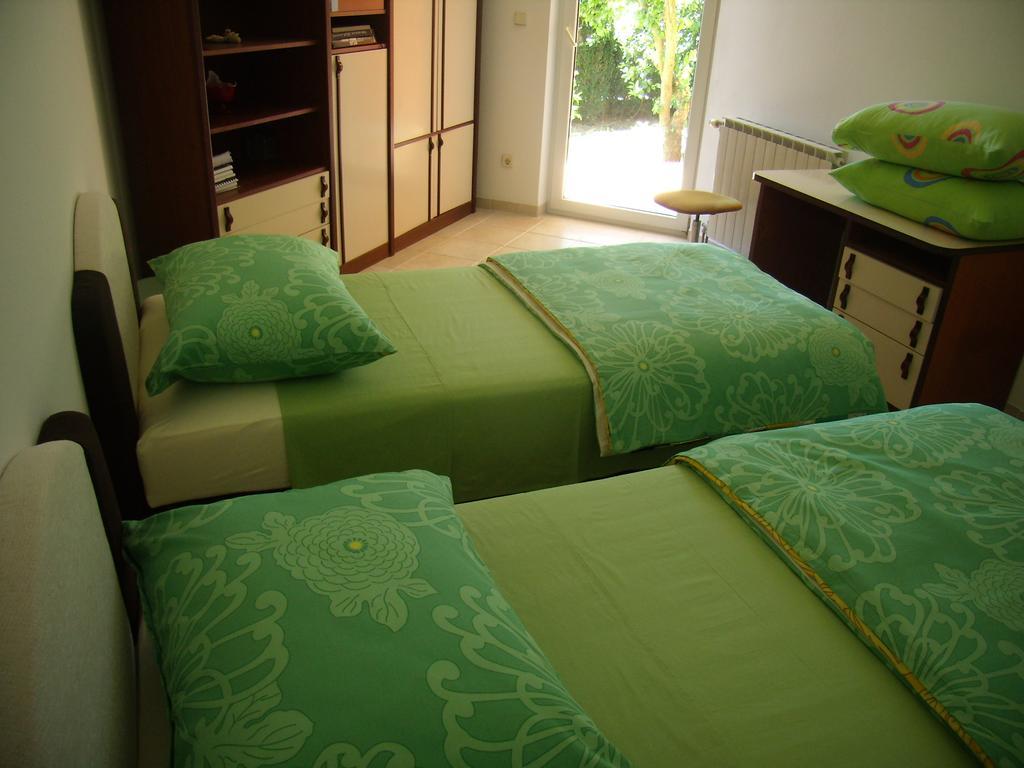 Apartments Natali Kaštela Екстериор снимка